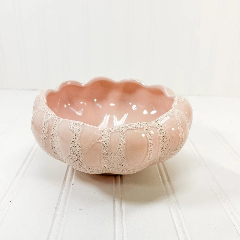 Vintage Pink Ceramic Vase: Coastal‎ Shell Decor